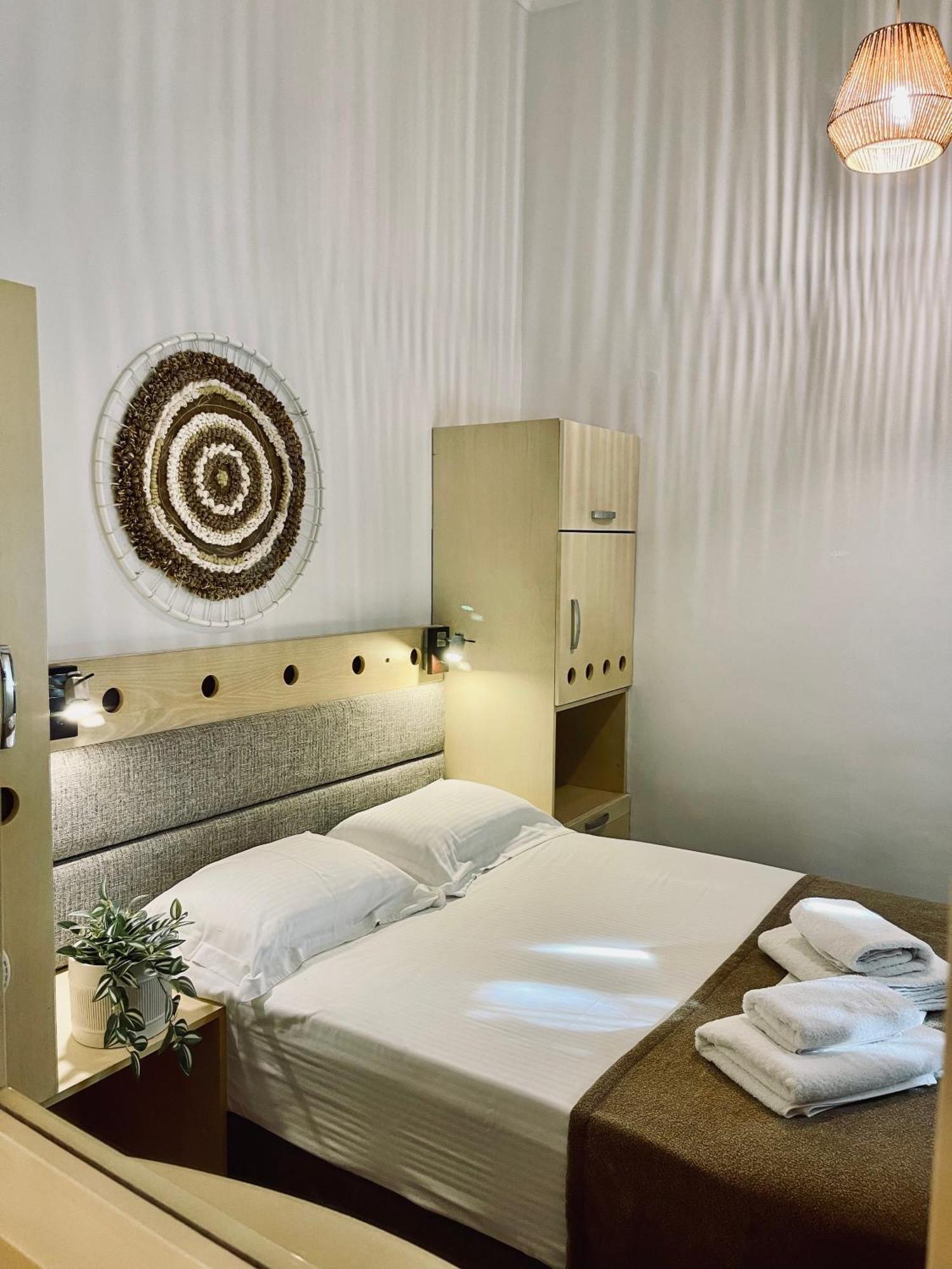 Semiramis Guesthouse Adamantas  ภายนอก รูปภาพ