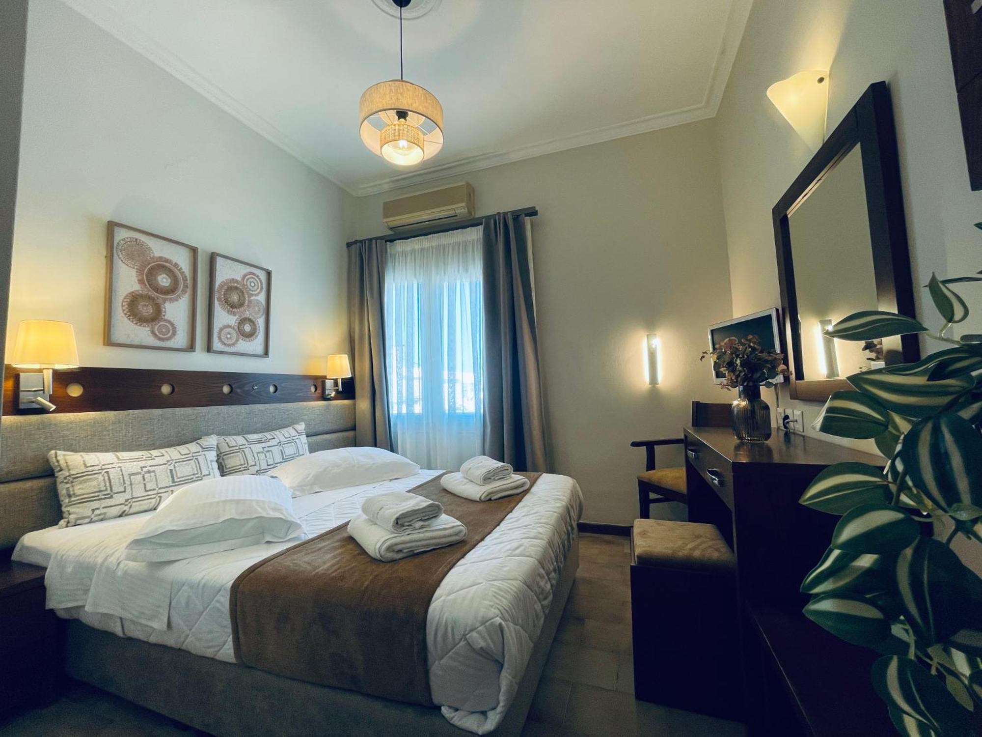 Semiramis Guesthouse Adamantas  ภายนอก รูปภาพ